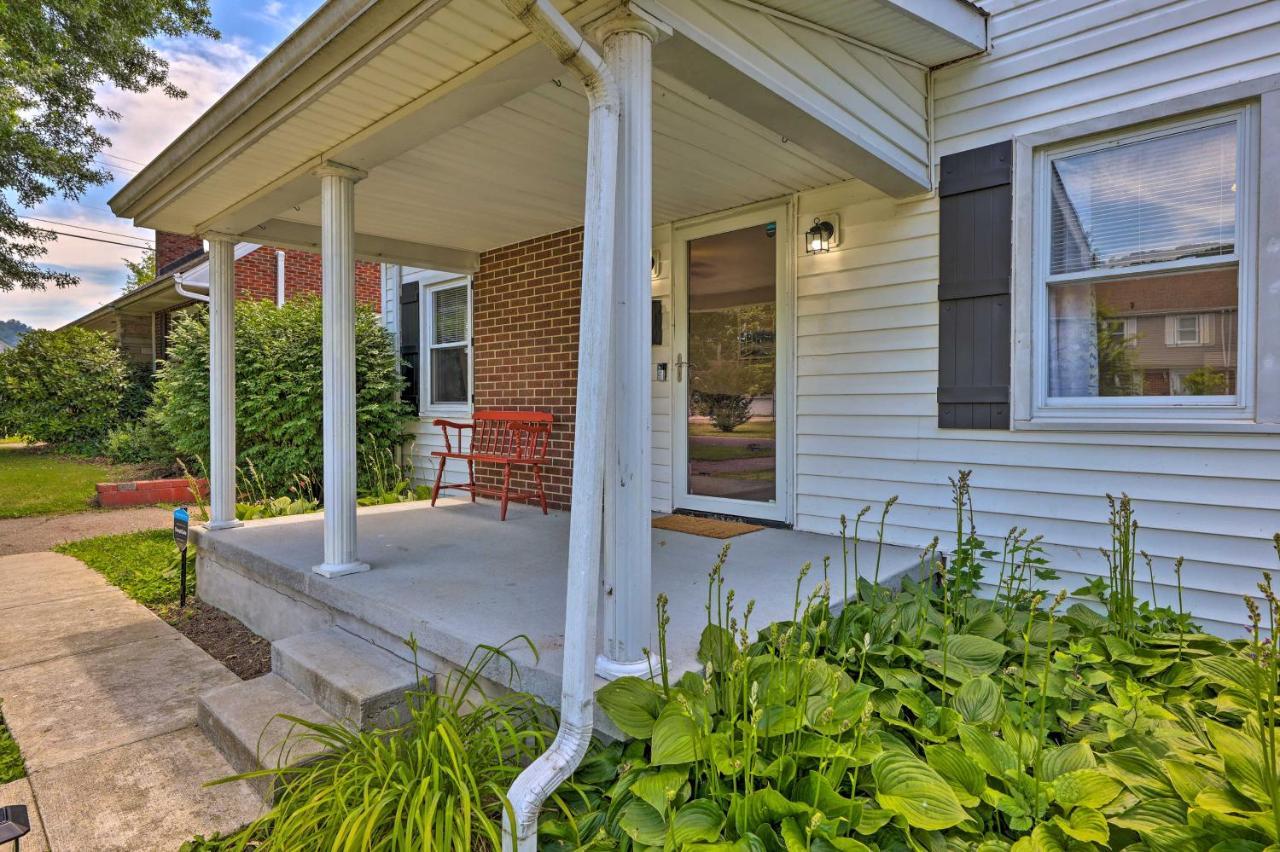 Charming Charleston Home With Yard And Fire Pit! Exterior foto